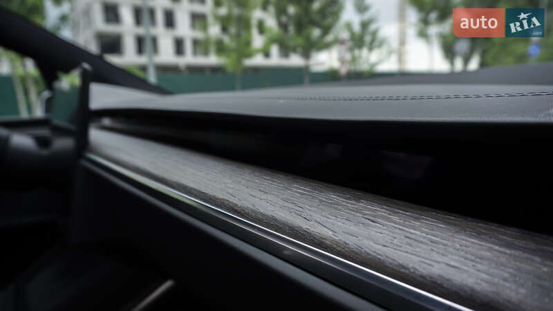 Позашляховик / Кросовер Tesla Model X 2022 в Києві фото 35 Позашляховик / Кросовер Tesla Model X 2022 в Києві