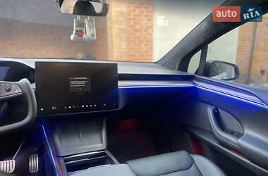 Позашляховик / Кросовер Tesla Model X 2022 в 