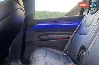 Позашляховик / Кросовер Tesla Model X 2022 в 