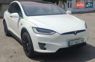 Внедорожник / Кроссовер Tesla Model X 2018 в 