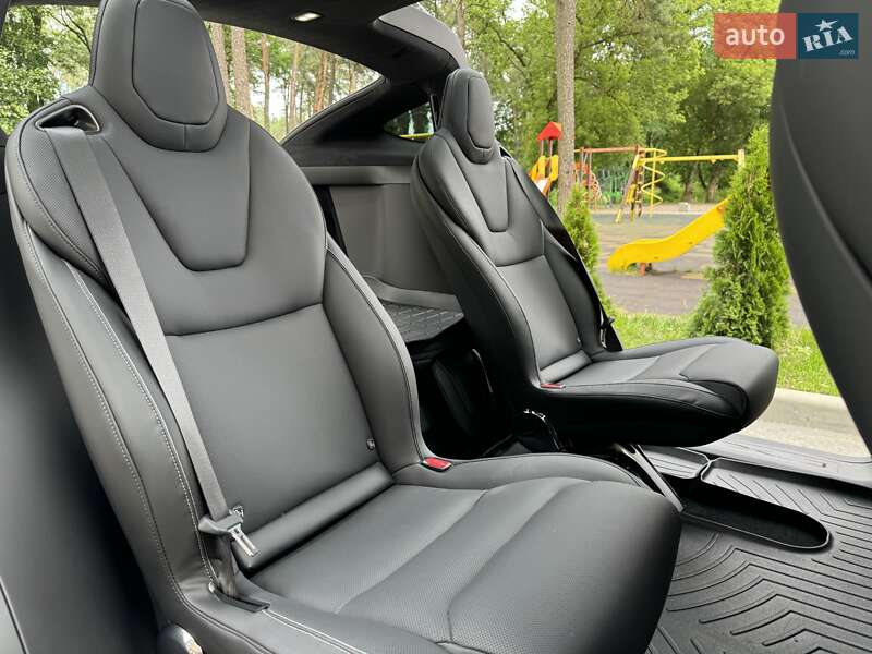 Позашляховик / Кросовер Tesla Model X 2022 в Чернігові