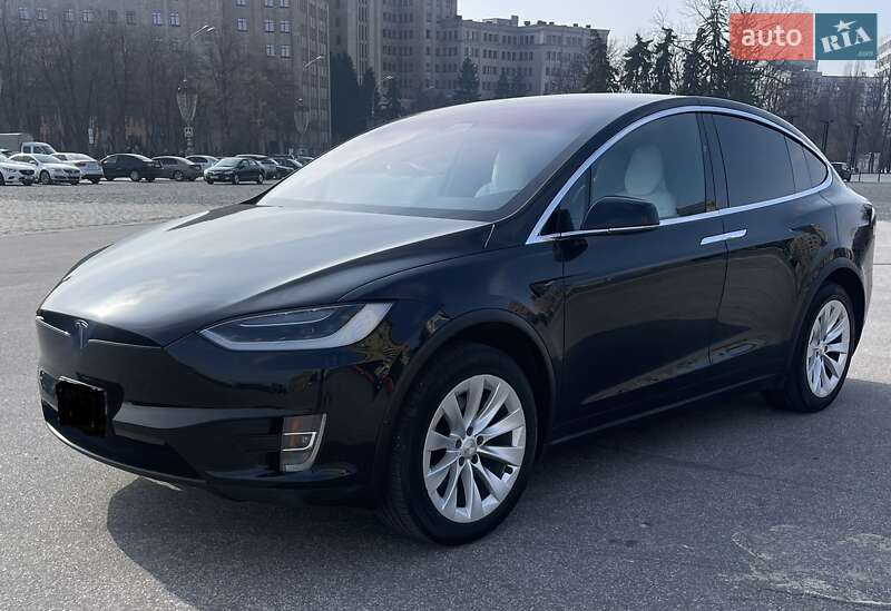Внедорожник / Кроссовер Tesla Model X 2017 в Харькове