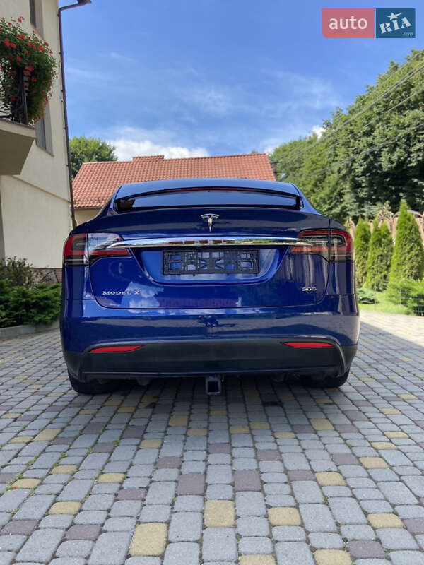 Внедорожник / Кроссовер Tesla Model X 2016 в Львове
