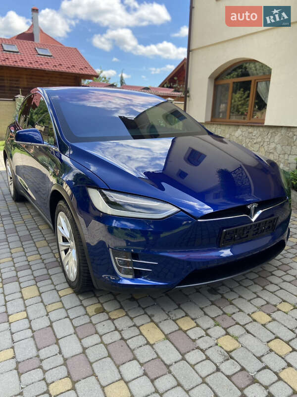 Внедорожник / Кроссовер Tesla Model X 2016 в Львове
