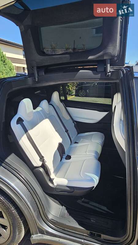 Внедорожник / Кроссовер Tesla Model X 2018 в Черкассах