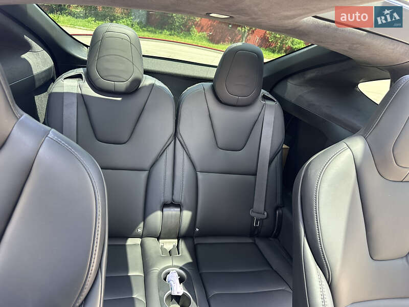 Позашляховик / Кросовер Tesla Model X 2019 в Івано-Франківську