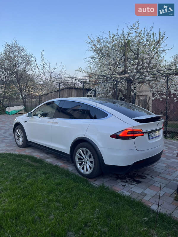 Внедорожник / Кроссовер Tesla Model X 2020 в Львове