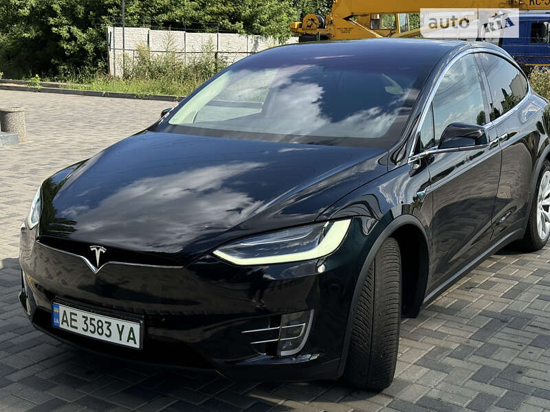 Внедорожник / Кроссовер Tesla Model X 2018 в Днепре