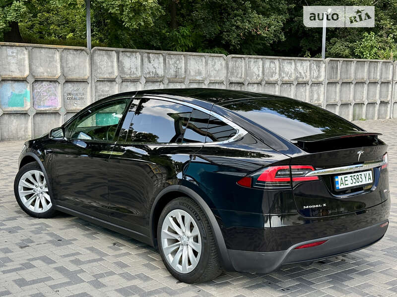 Внедорожник / Кроссовер Tesla Model X 2018 в Днепре