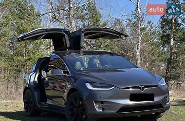 Позашляховик / Кросовер Tesla Model X 2016 в Києві