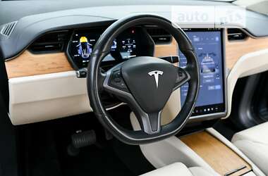 Внедорожник / Кроссовер Tesla Model X 2018 в Ровно