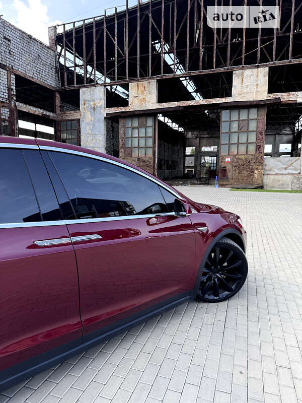 Внедорожник / Кроссовер Tesla Model X 2016 в Львове фото 4 Внедорожник / Кроссовер Tesla Model X 2016 в Львове