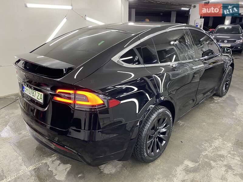Позашляховик / Кросовер Tesla Model X 2017 в Одесі