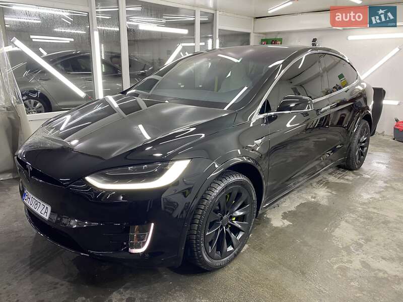Позашляховик / Кросовер Tesla Model X 2017 в Одесі