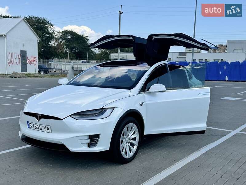 Позашляховик / Кросовер Tesla Model X 2019 в Одесі