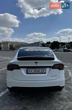Позашляховик / Кросовер Tesla Model X 2019 в Харкові
