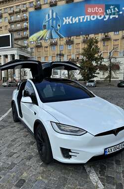 Позашляховик / Кросовер Tesla Model X 2019 в Харкові