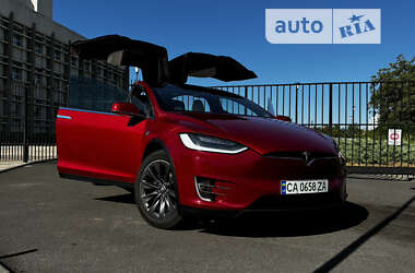 Внедорожник / Кроссовер Tesla Model X 2017 в Черкассах