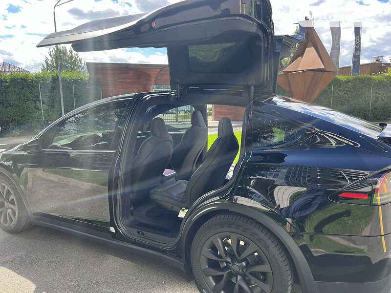 Позашляховик / Кросовер Tesla Model X 2022 в Києві фото 55 Позашляховик / Кросовер Tesla Model X 2022 в Києві