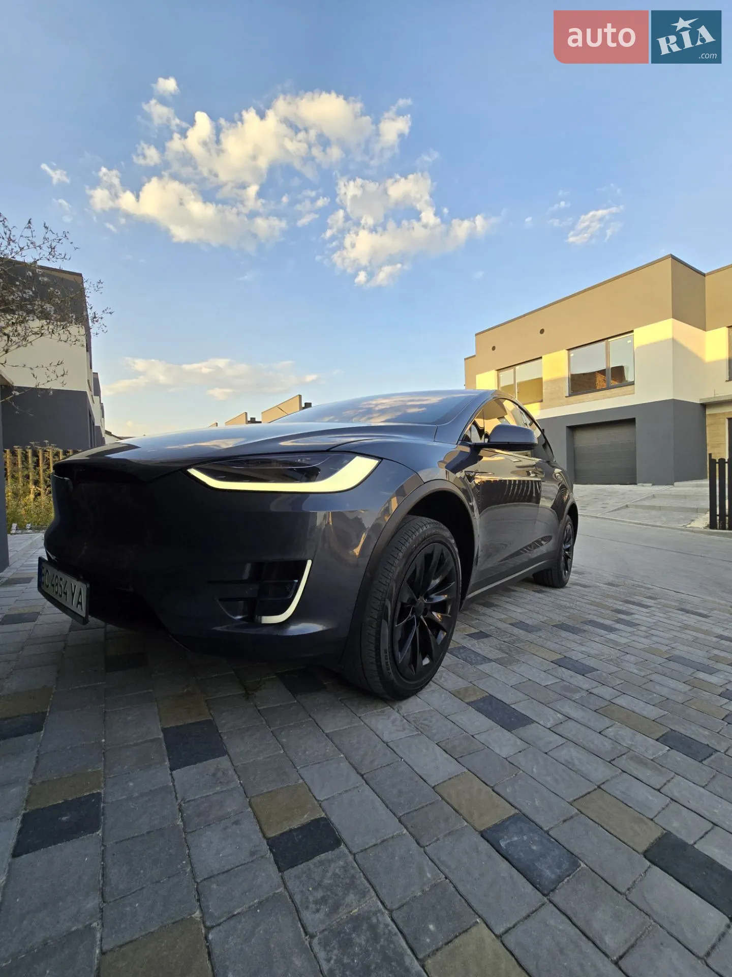 2018 Tesla Model X - мініатюра 2