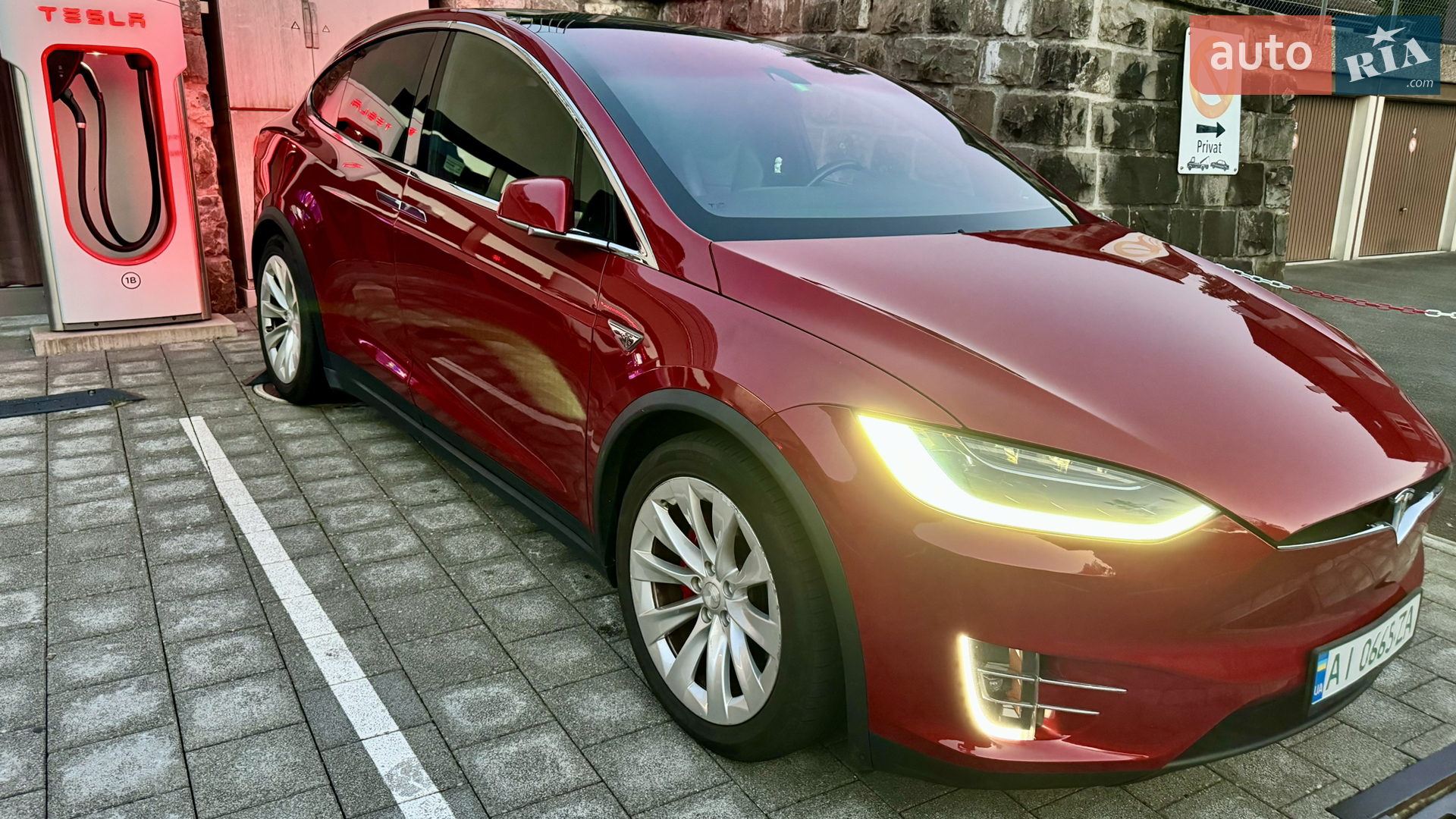 2016 Tesla Model X - мініатюра 2