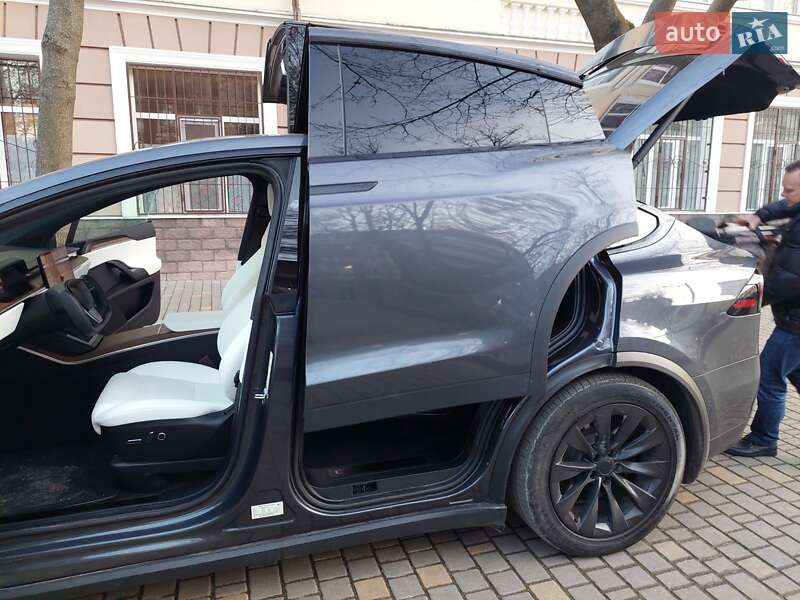 Внедорожник / Кроссовер Tesla Model X 2022 в Одессе