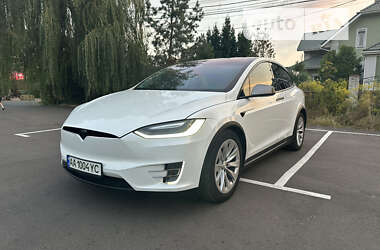 Позашляховик / Кросовер Tesla Model X 2017 в Києві