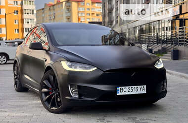 Tesla Model X 2018