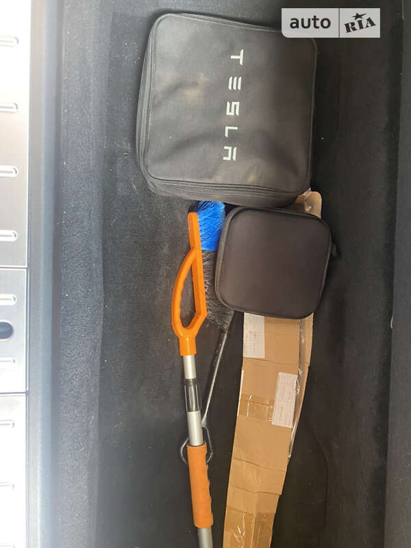 Внедорожник / Кроссовер Tesla Model X 2017 в Харькове