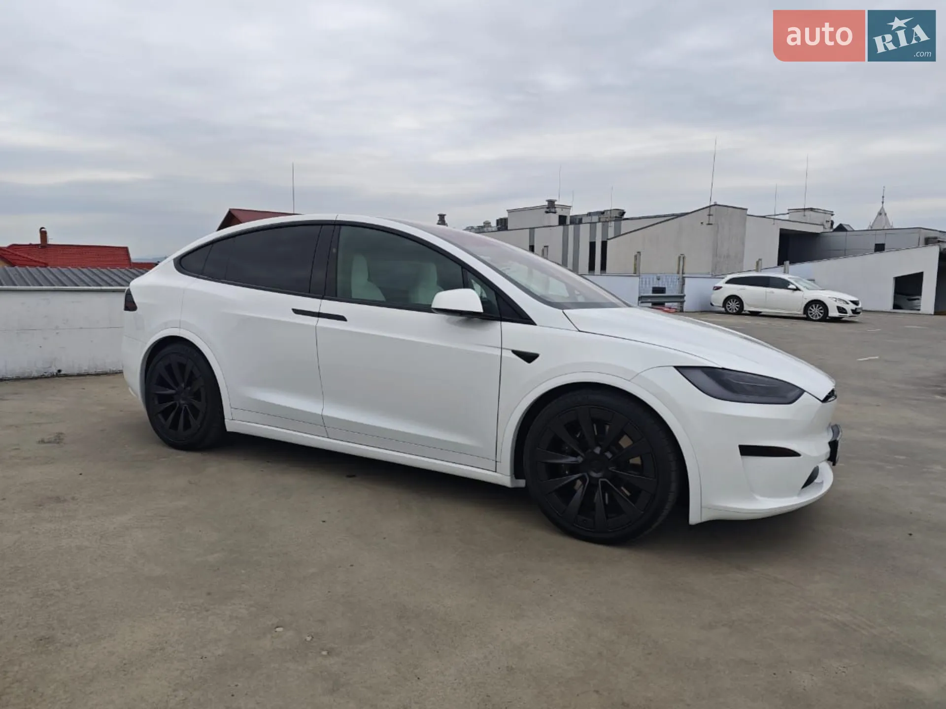2022 Tesla Model X - мініатюра 3