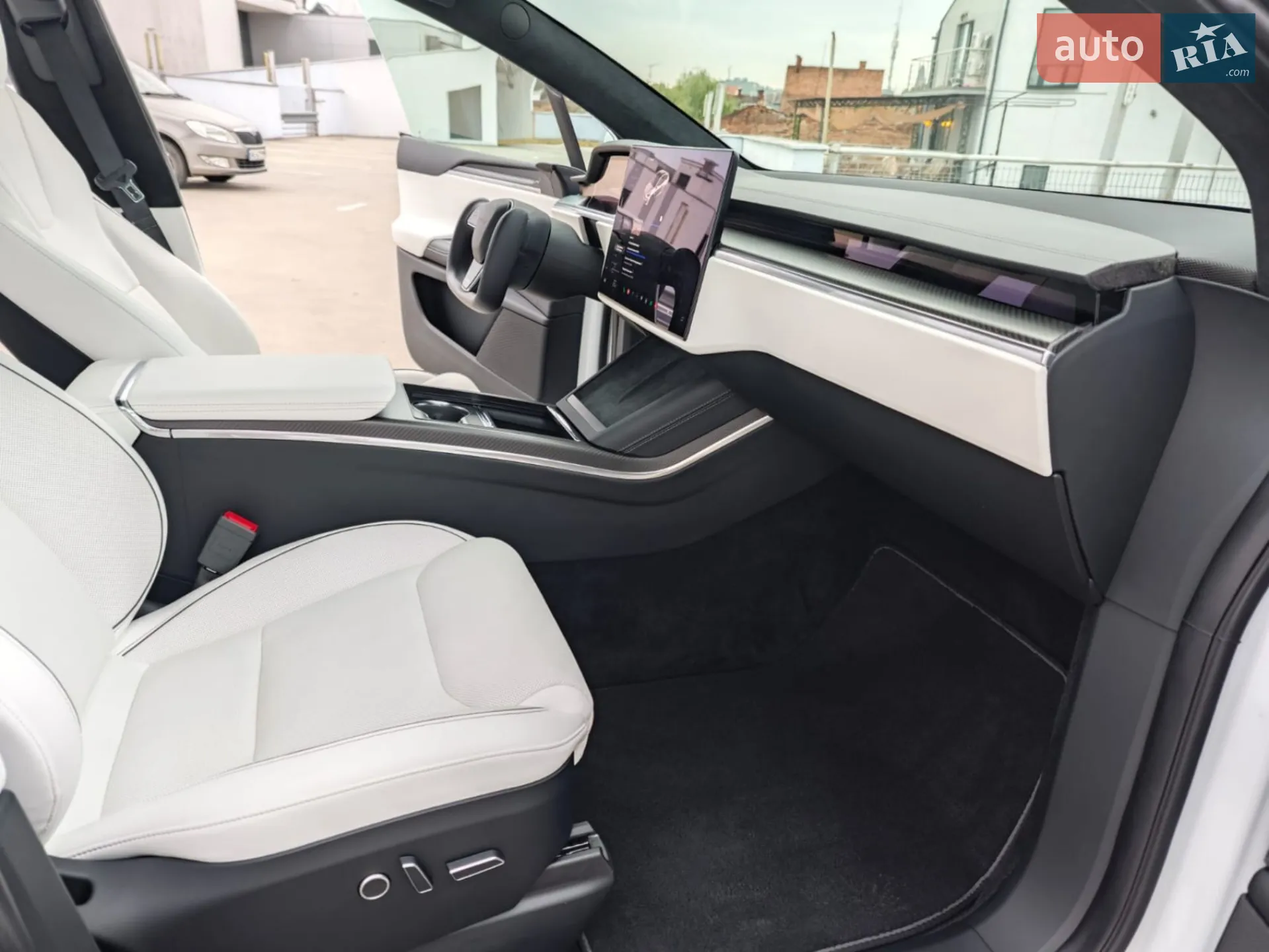 2022 Tesla Model X - мініатюра 52