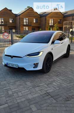 Позашляховик / Кросовер Tesla Model X 2016 в Дніпрі