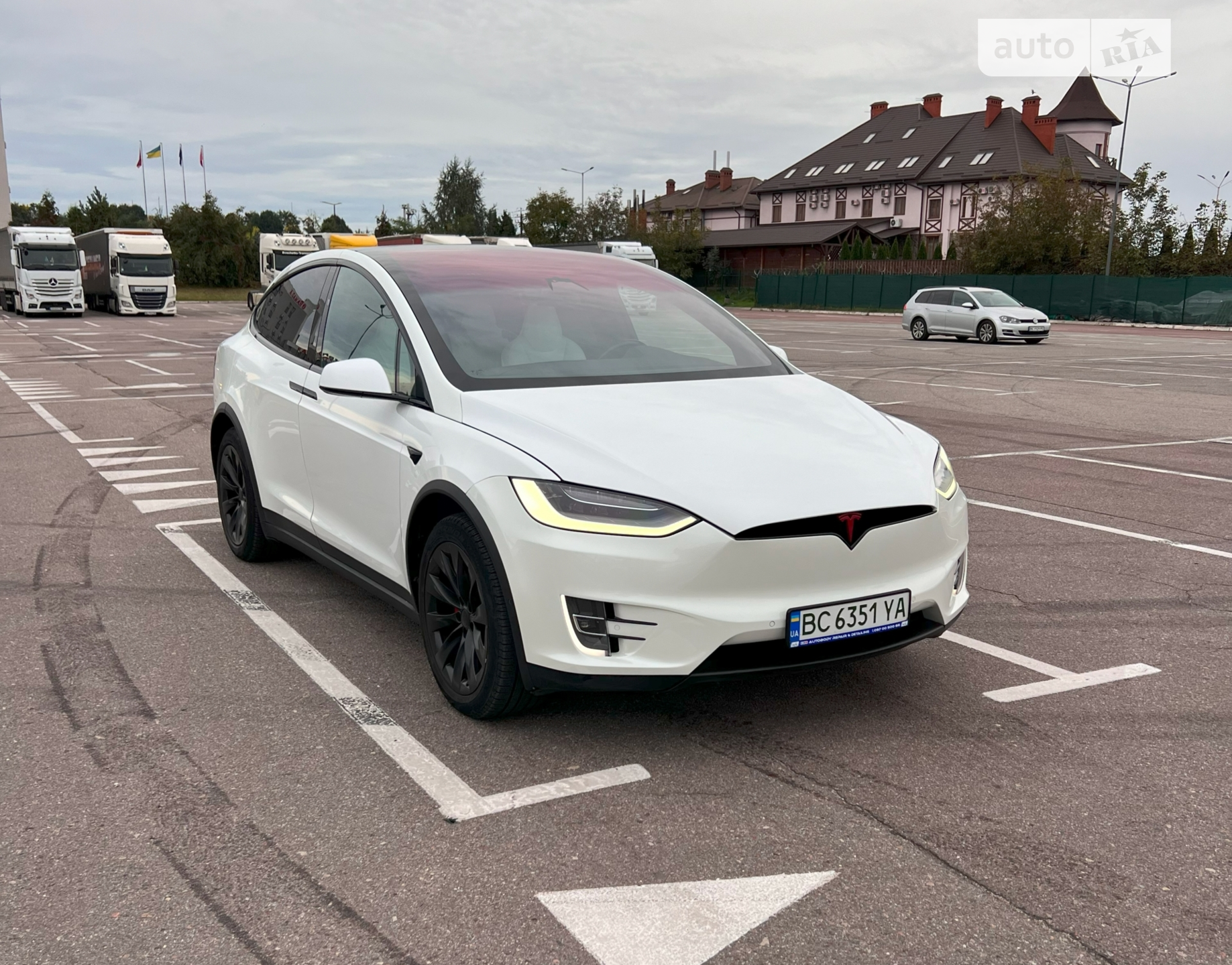 2017 Tesla Model X - мініатюра 3