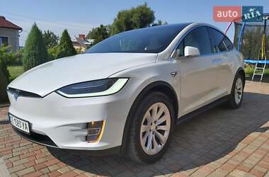 Внедорожник / Кроссовер Tesla Model X 2020 в 