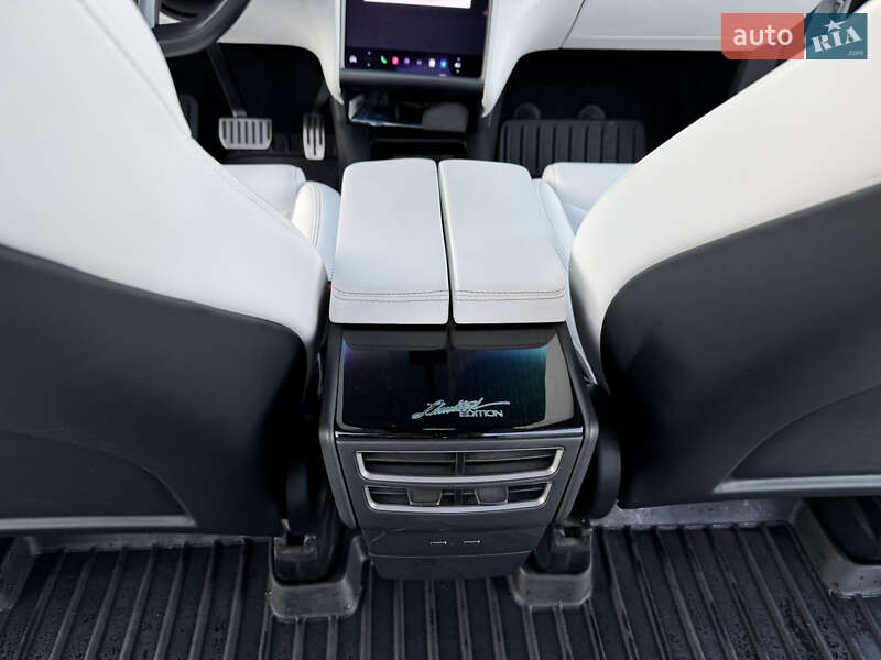 Внедорожник / Кроссовер Tesla Model X 2020 в Львове