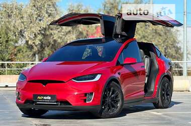 Внедорожник / Кроссовер Tesla Model X 2019 в Киеве