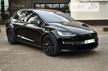 Tesla Model X 2023