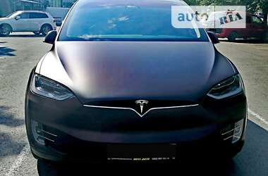 Tesla Model X 2018