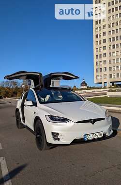 Внедорожник / Кроссовер Tesla Model X 2018 в Львове