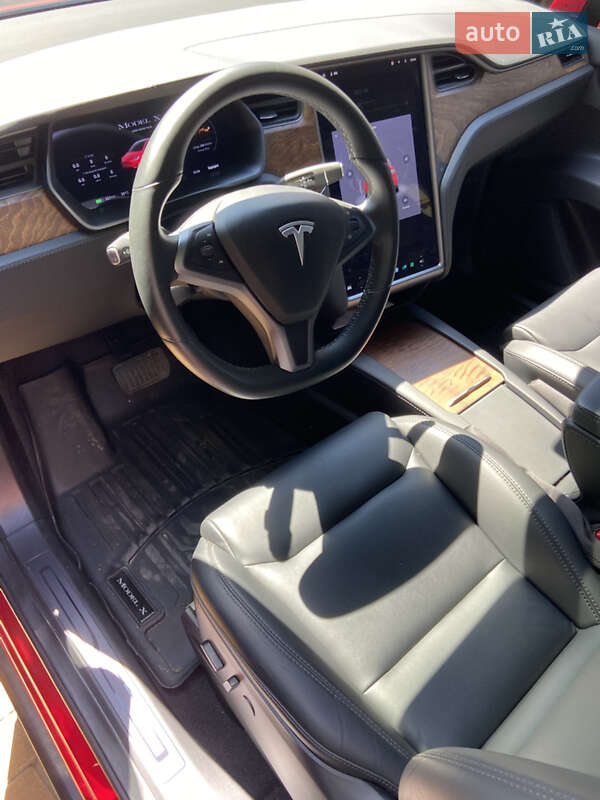 Внедорожник / Кроссовер Tesla Model X 2020 в Киеве