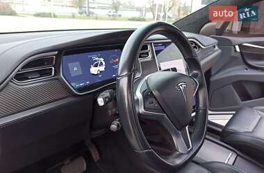 Позашляховик / Кросовер Tesla Model X 2017 в Києві