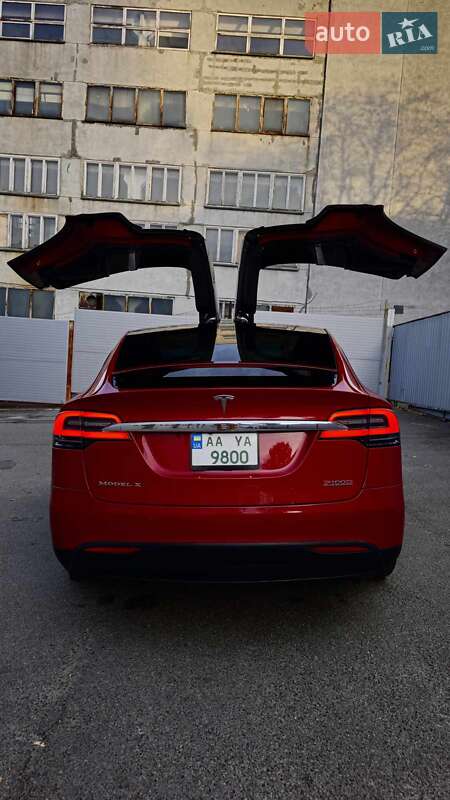 Внедорожник / Кроссовер Tesla Model X 2016 в Киеве