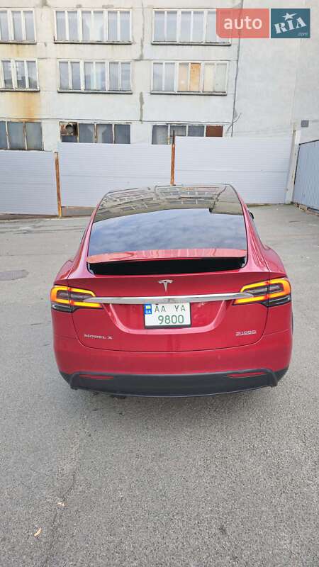 Внедорожник / Кроссовер Tesla Model X 2016 в Киеве