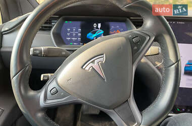 Внедорожник / Кроссовер Tesla Model X 2018 в 