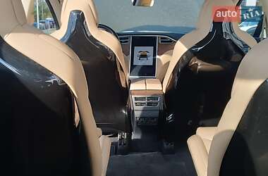 Внедорожник / Кроссовер Tesla Model X 2016 в 