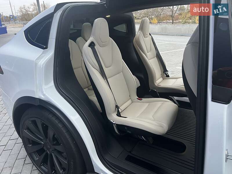 Позашляховик / Кросовер Tesla Model X 2023 в Києві