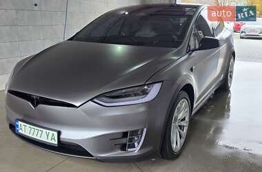Внедорожник / Кроссовер Tesla Model X 2018 в 