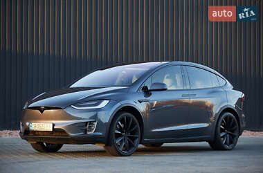 Позашляховик / Кросовер Tesla Model X 2019 в Києві