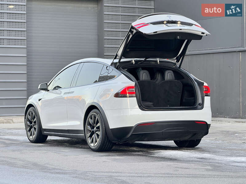 Внедорожник / Кроссовер Tesla Model X 2022 в Киеве