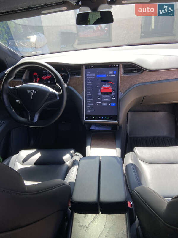 Внедорожник / Кроссовер Tesla Model X 2020 в Киеве